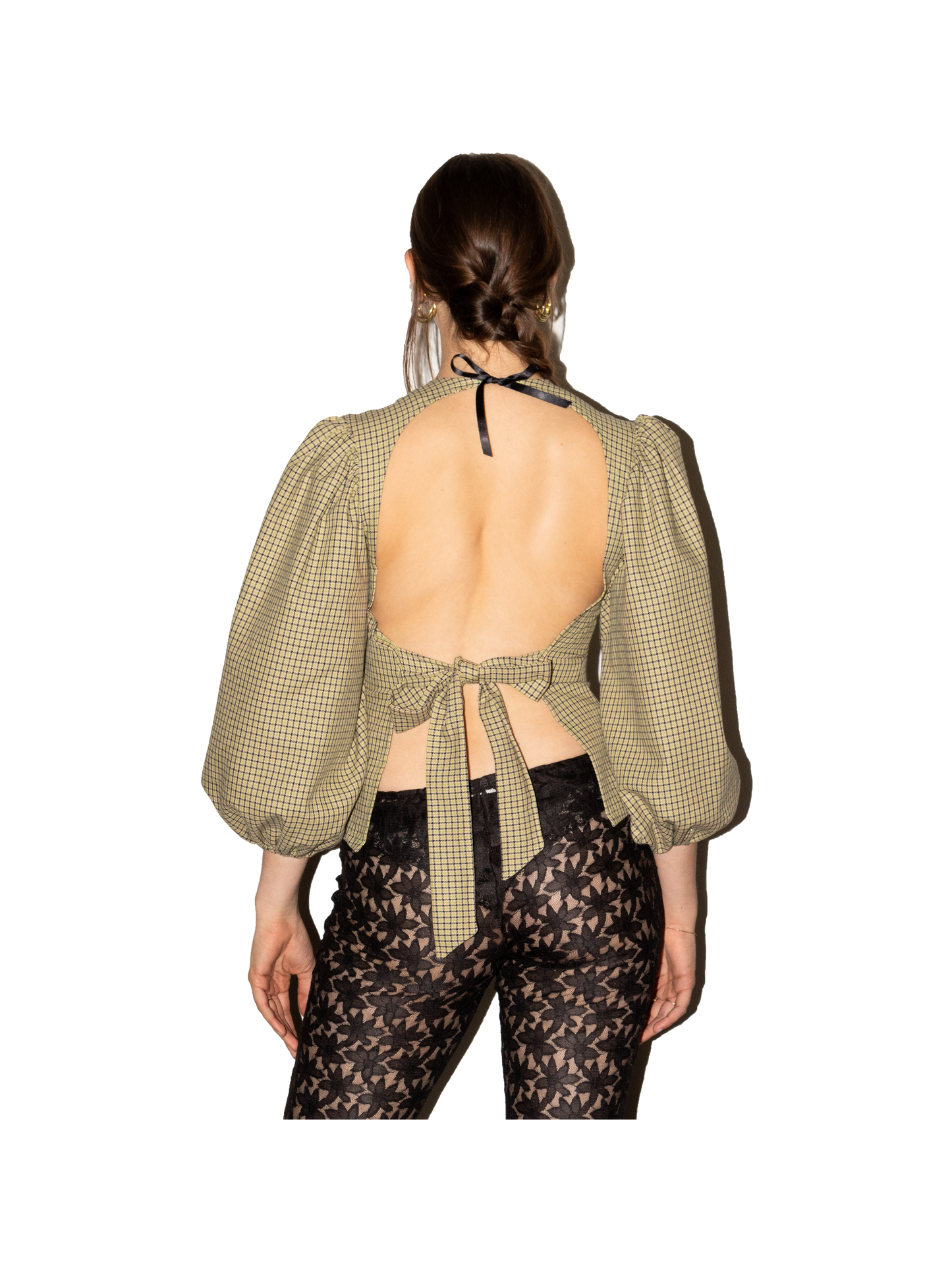 KNOT JUST ONE BOW top
